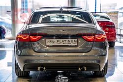 جاكوار XF